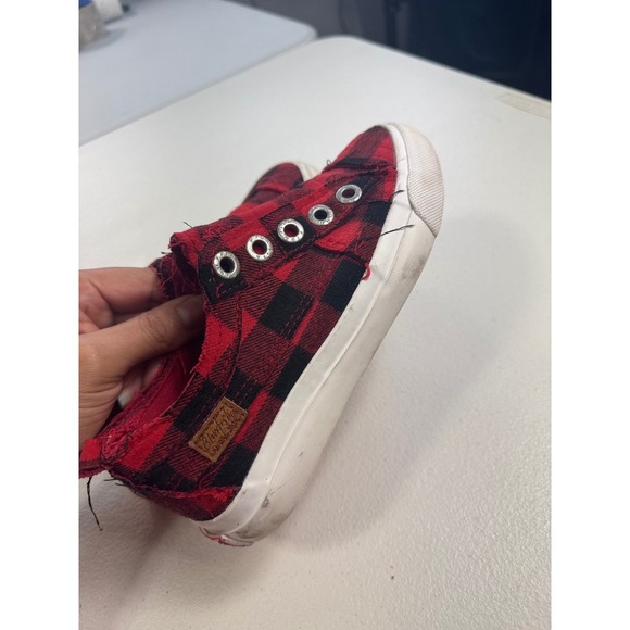 Blowfish Malibu Kids Red Black Plaid Slip‎ On Sneakers Size 13 - Picture 5 of 10